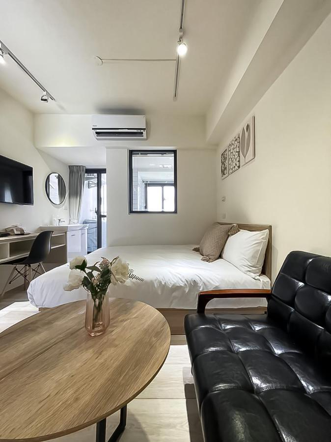 旅行家 Affetto Hostel Taichung Exterior photo